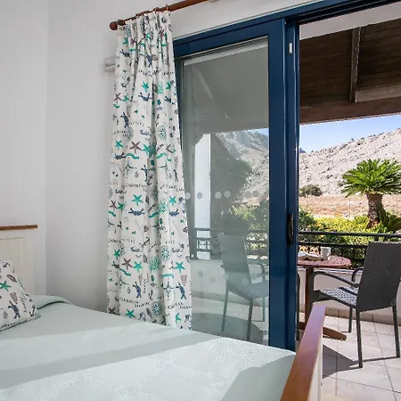 Pebble * Pefki (Rhodes)